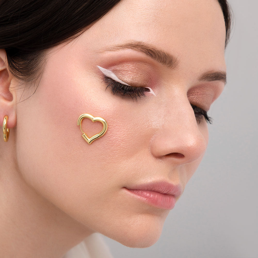 20 mm Heart Huggie Earrings in Gold Plated Brass Model