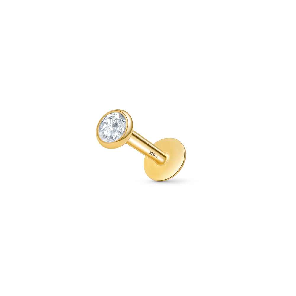 9ct gold cartilage piercing with one round cubic zirconia stone. 