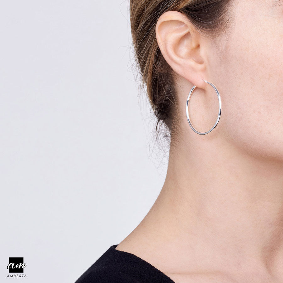 Amberta Silver 35 mm Sleeper Hoop Earrings Model