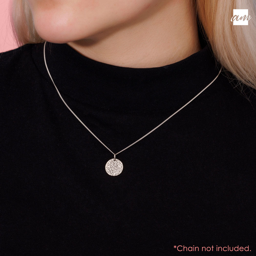 Amberta Silver Minimalistic Coin Pendant Model