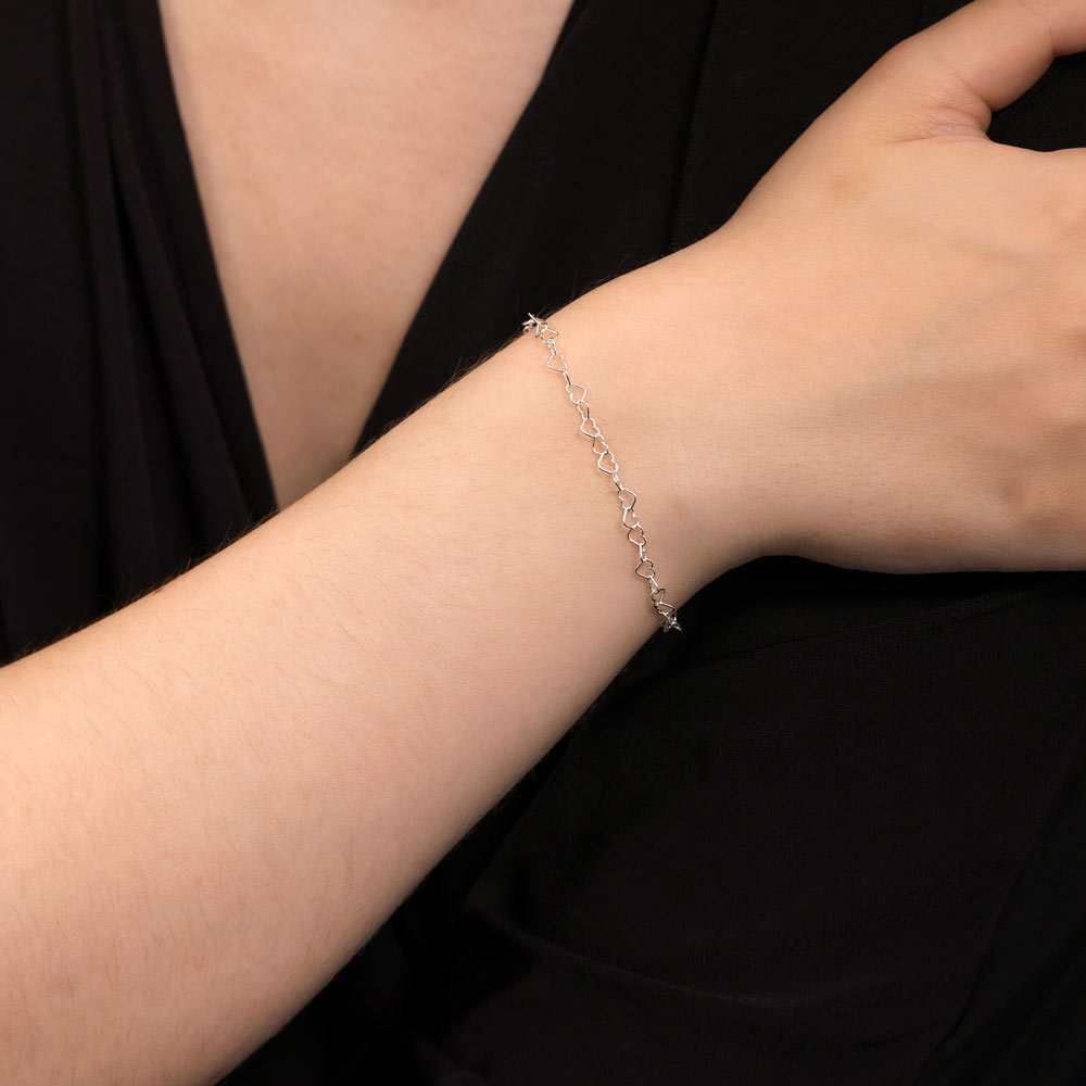Discover the Amberta Bracelet Collection: Where Elegance is Timeless